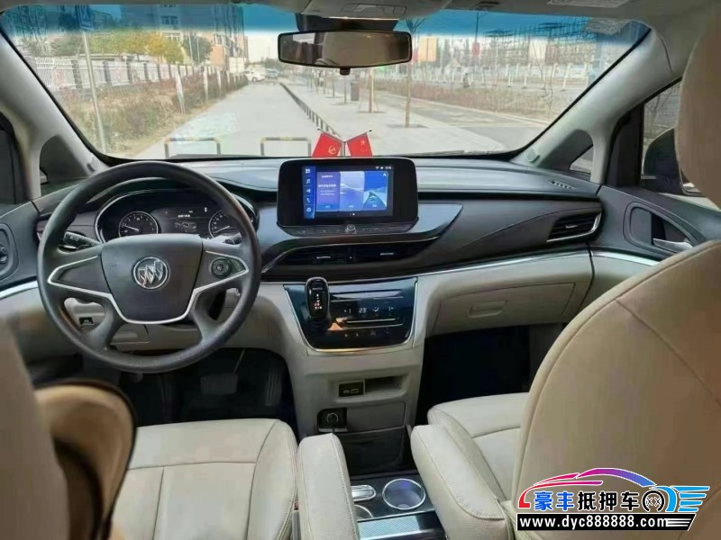 20年别克GL8轿车抵押车出售