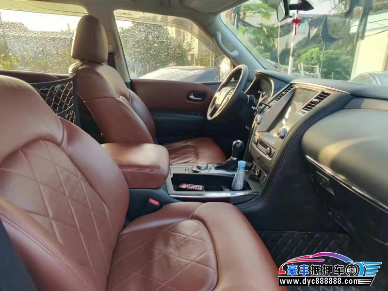 18年日产途乐轿车抵押车出售