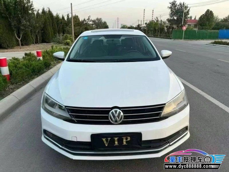 16年大众速腾轿车抵押车出售