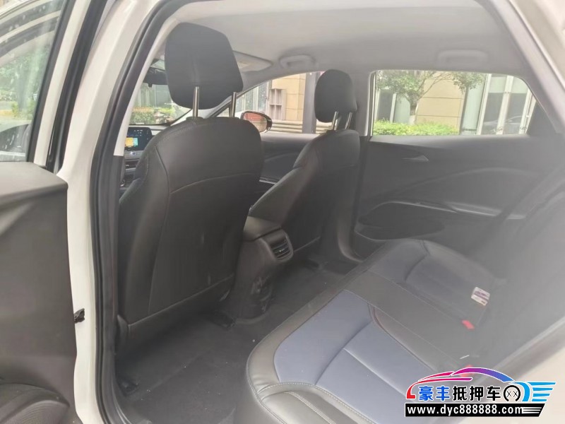 24年别克微蓝轿车抵押车出售