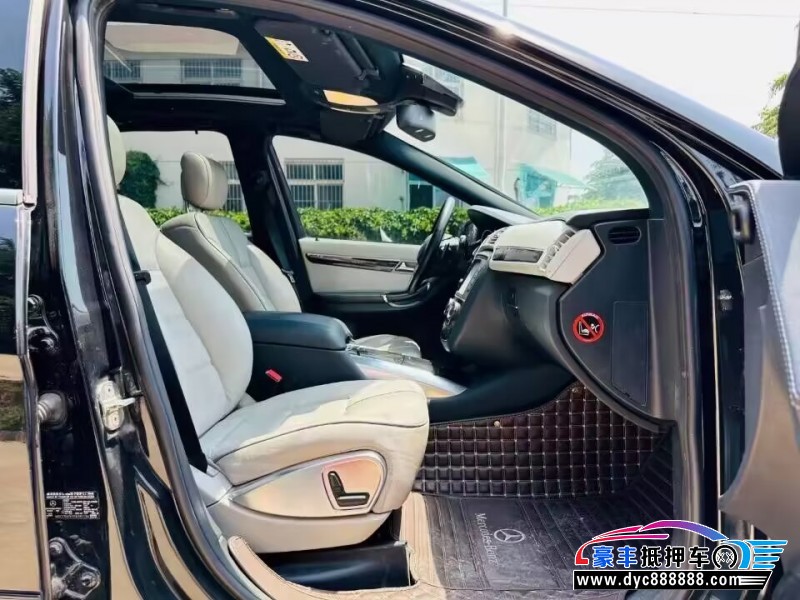 15年奔驰R轿车抵押车出售