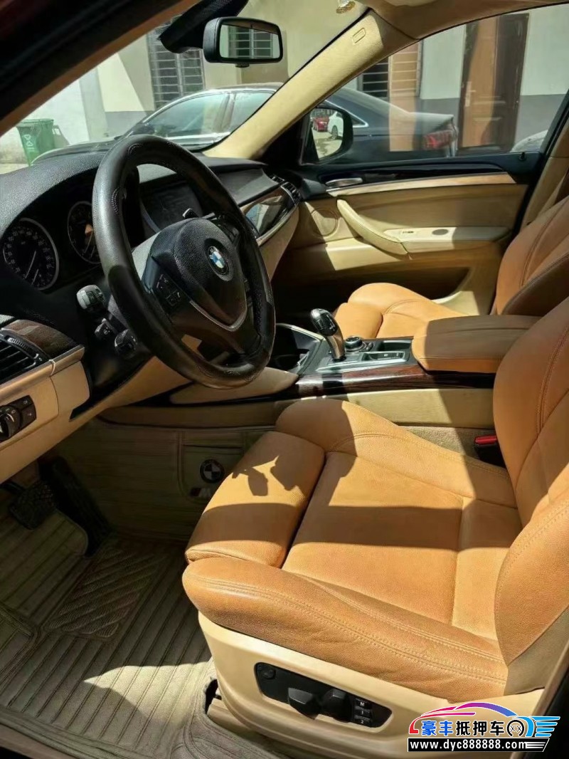 13年宝马X6轿车抵押车出售