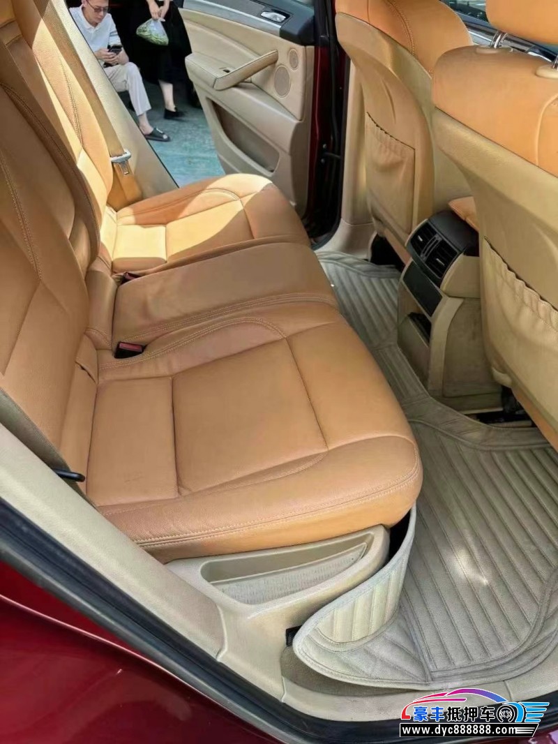 13年宝马X6轿车抵押车出售