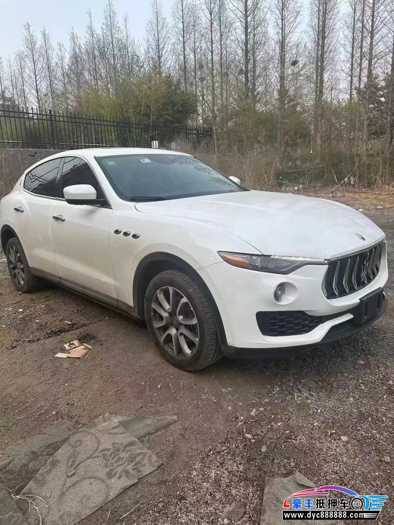 18年玛莎拉蒂莱万特轿车抵押车出售