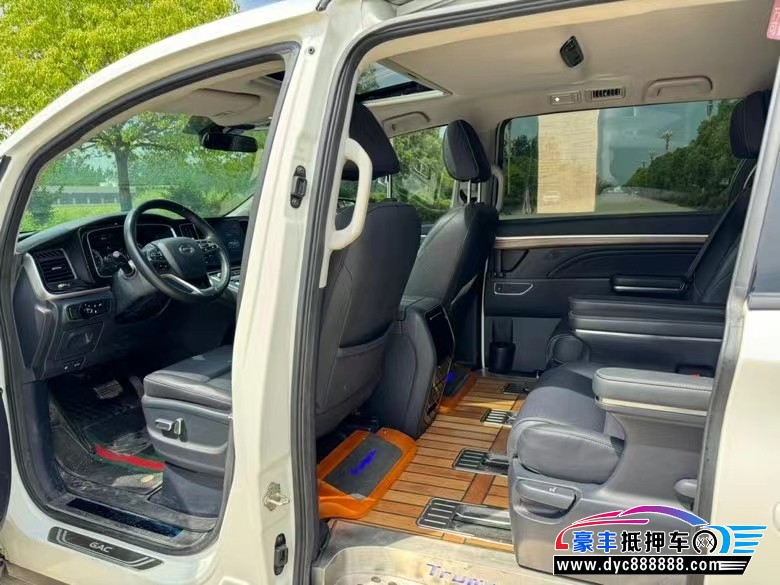 21年传祺M8轿车抵押车出售