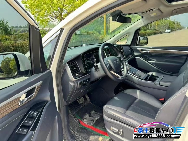 21年传祺M8轿车抵押车出售