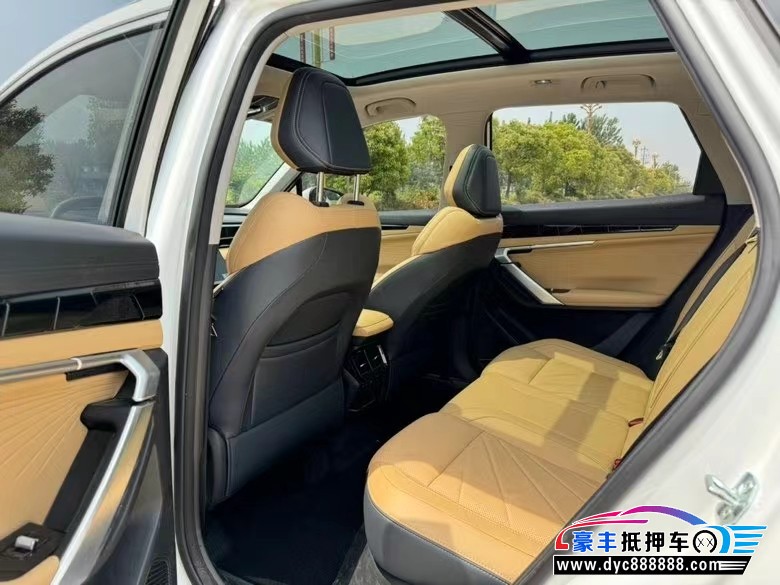 23年吉利博越轿车抵押车出售