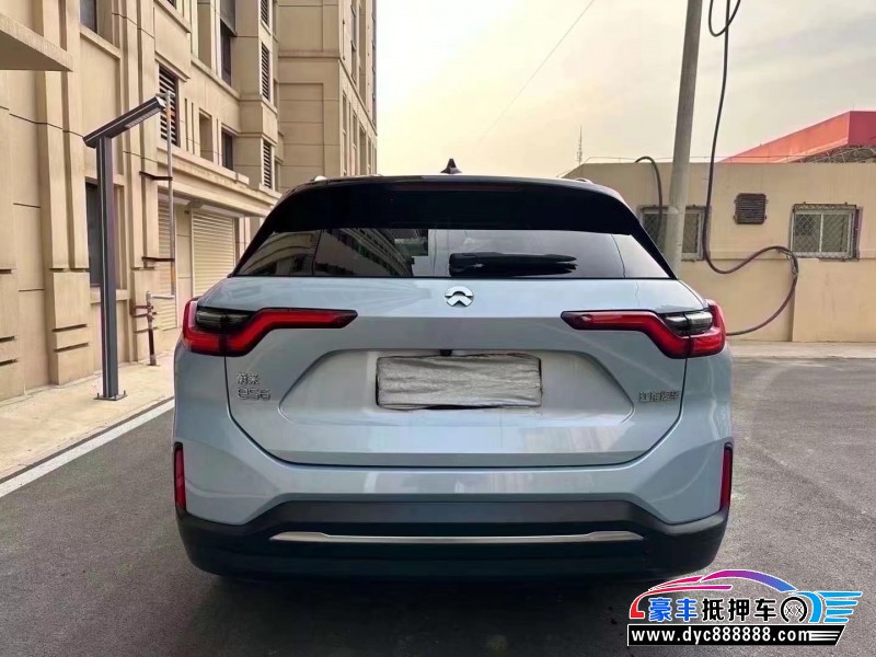 22年蔚来ES6轿车抵押车出售