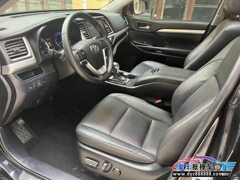 20年丰田汉兰达轿车抵押车出售