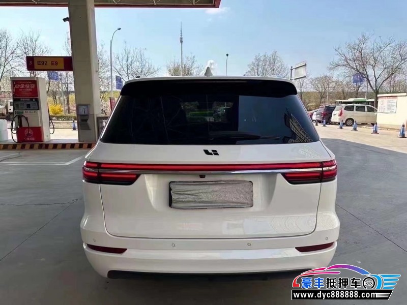 22年理想ONE轿车抵押车出售