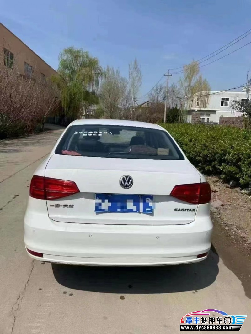 16年大众速腾轿车抵押车出售