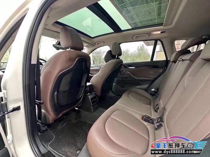 20年宝马X1轿车抵押车出售