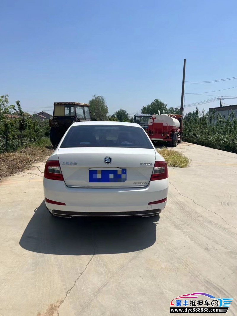 16年斯柯达明锐轿车抵押车出售