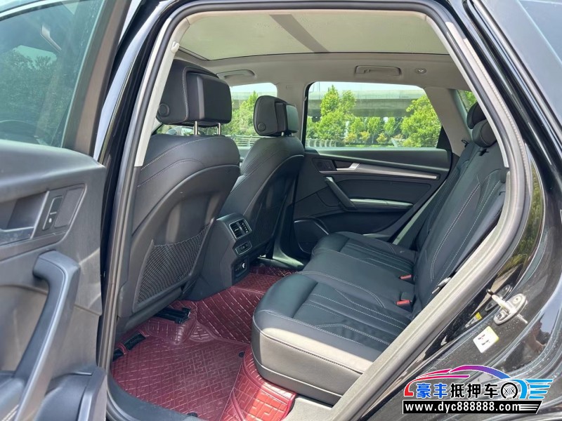 23年奥迪Q5轿车抵押车出售