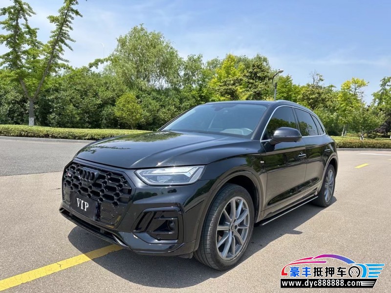 23年奥迪Q5轿车抵押车出售