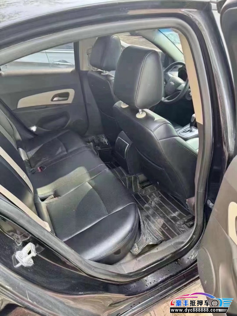 16年雪佛兰科鲁兹轿车抵押车出售