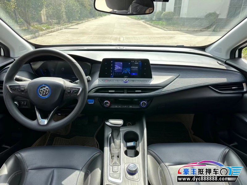 22年别克微蓝轿车抵押车出售