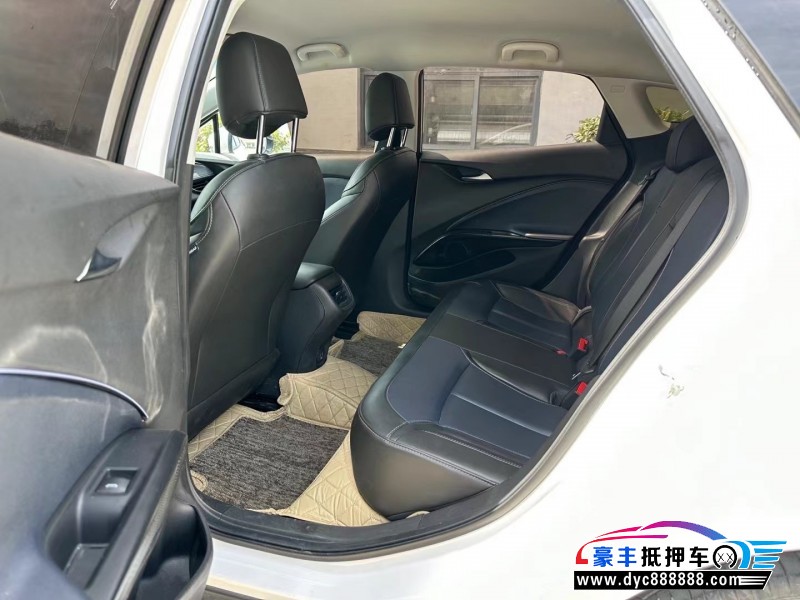 22年别克微蓝轿车抵押车出售