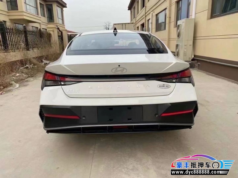 24年现代伊兰特轿车抵押车出售