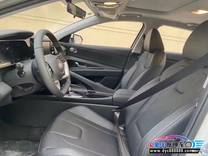 24年现代伊兰特轿车抵押车出售