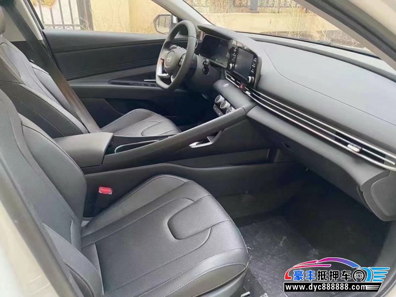 24年现代伊兰特轿车抵押车出售