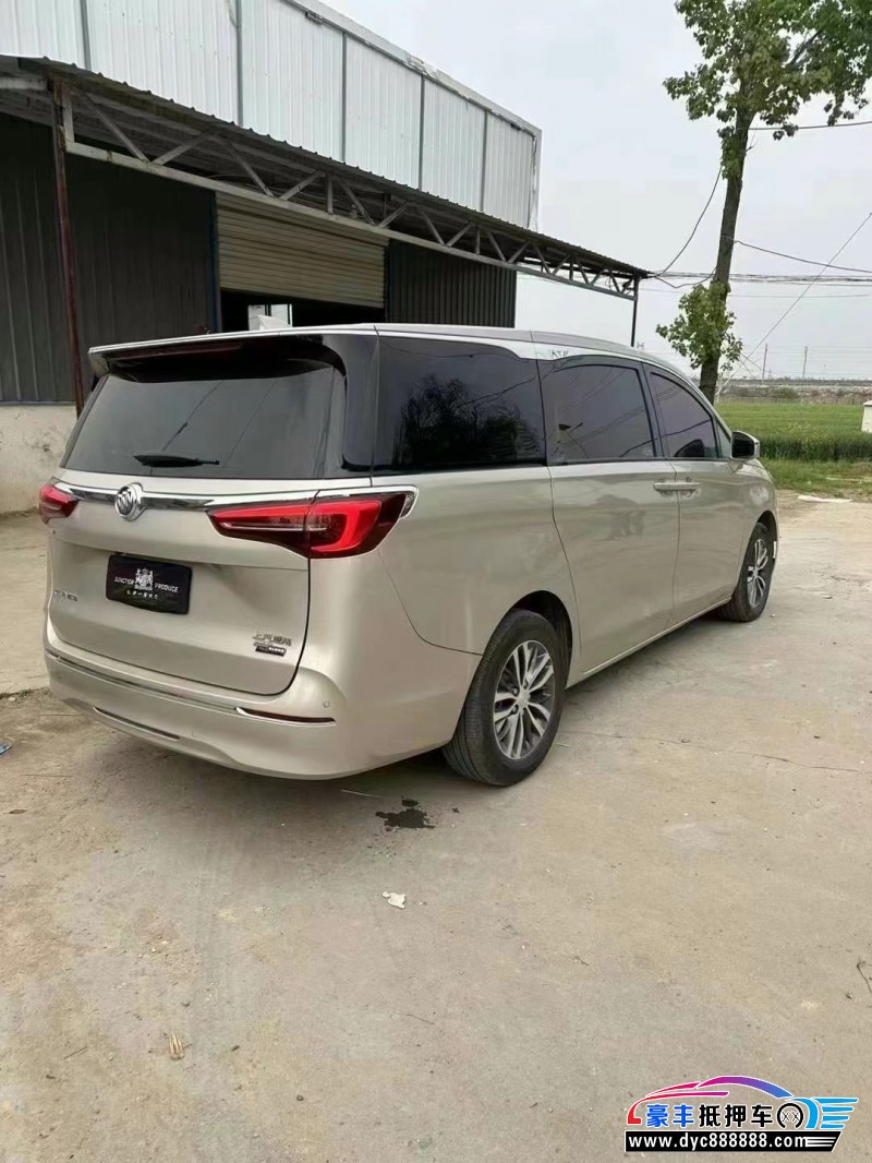 22年别克GL8轿车抵押车出售