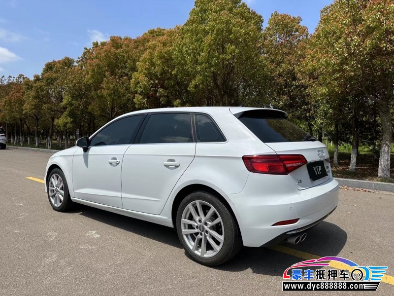 20年奥迪A3轿车抵押车出售