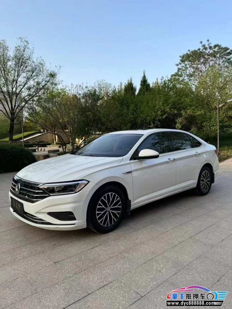 20年大众速腾轿车抵押车出售