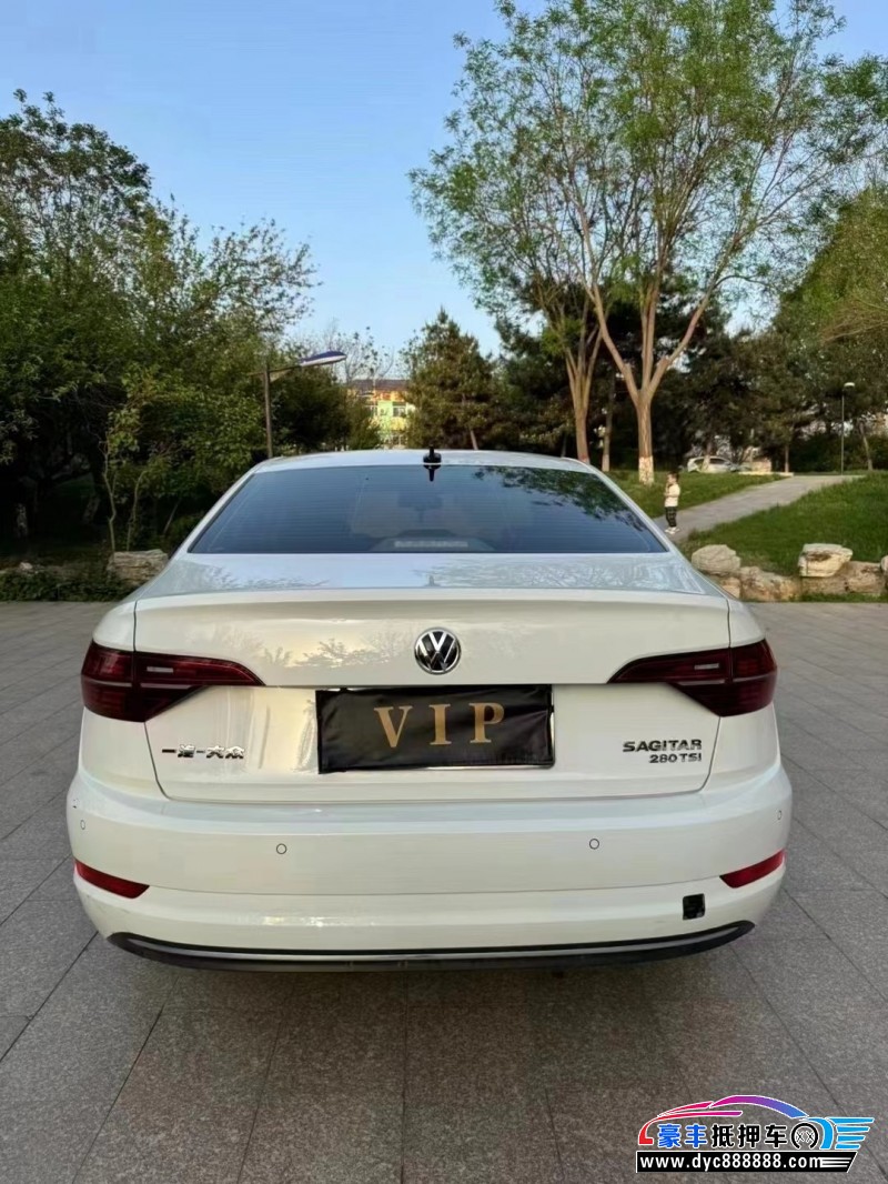 20年大众速腾轿车抵押车出售