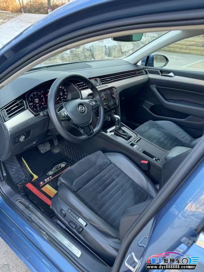 17年大众蔚揽轿车抵押车出售