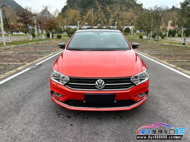 18年大众宝来轿车抵押车出售