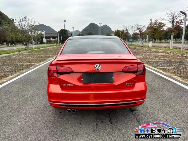 18年大众宝来轿车抵押车出售