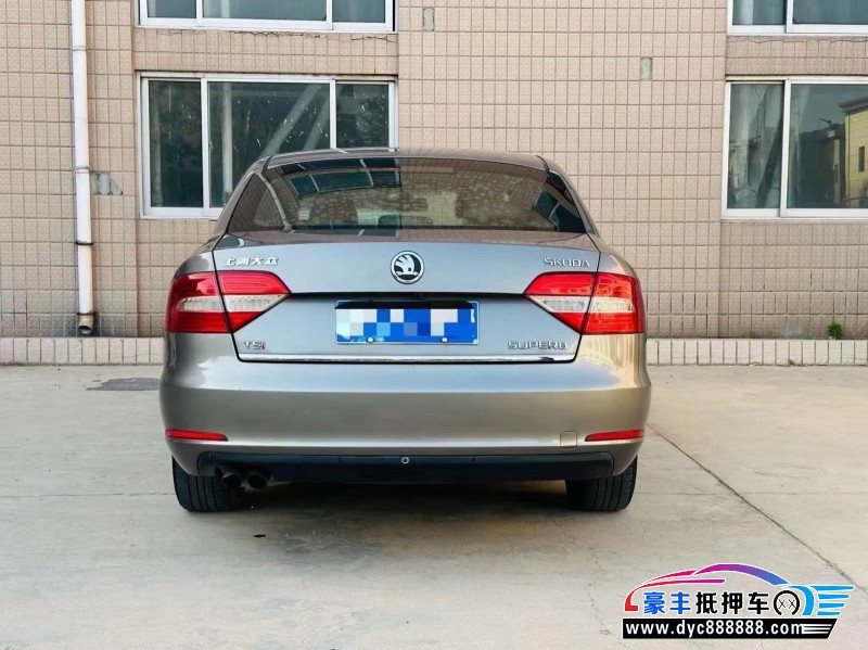 15年斯柯达速派轿车抵押车出售