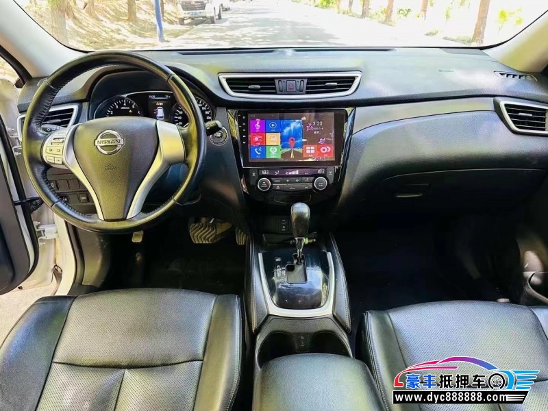 16年日产奇骏轿车抵押车出售