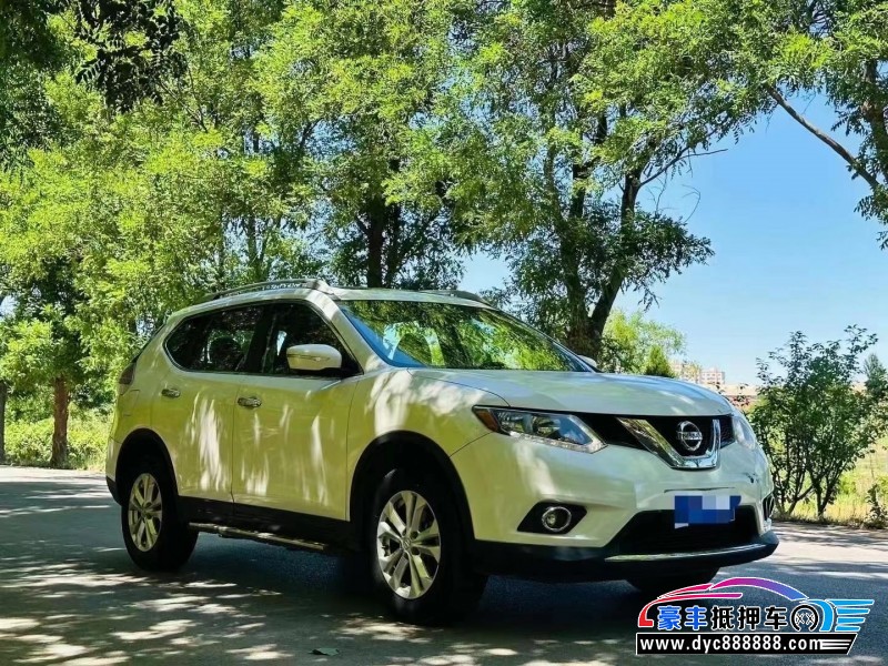 16年日产奇骏轿车抵押车出售