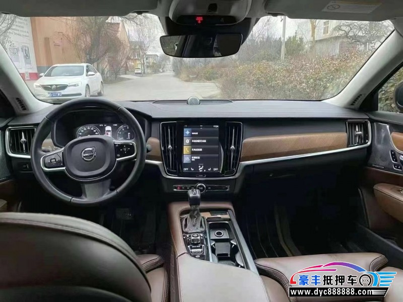 19年沃尔沃S90轿车抵押车出售