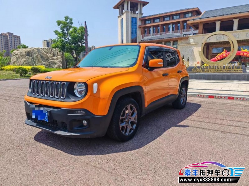 18年Jeep自由侠轿车抵押车出售