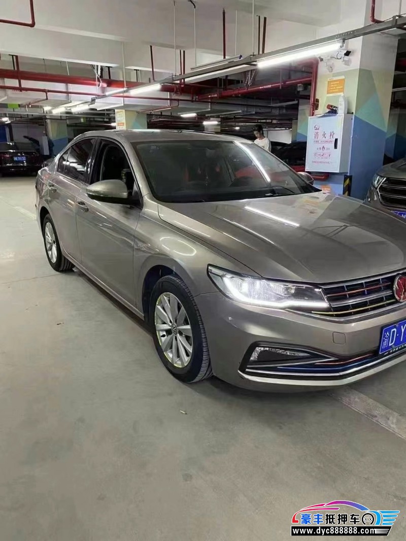 20年大众宝来轿车抵押车出售