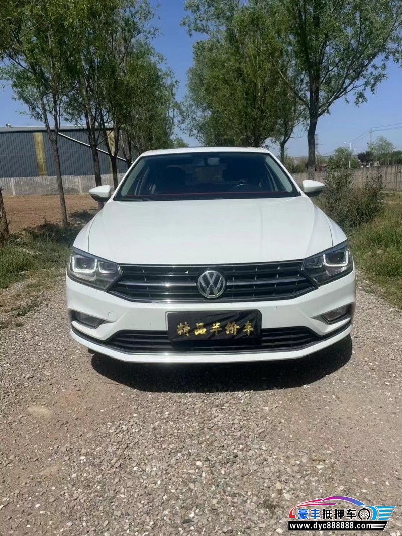 18年大众宝来轿车抵押车出售