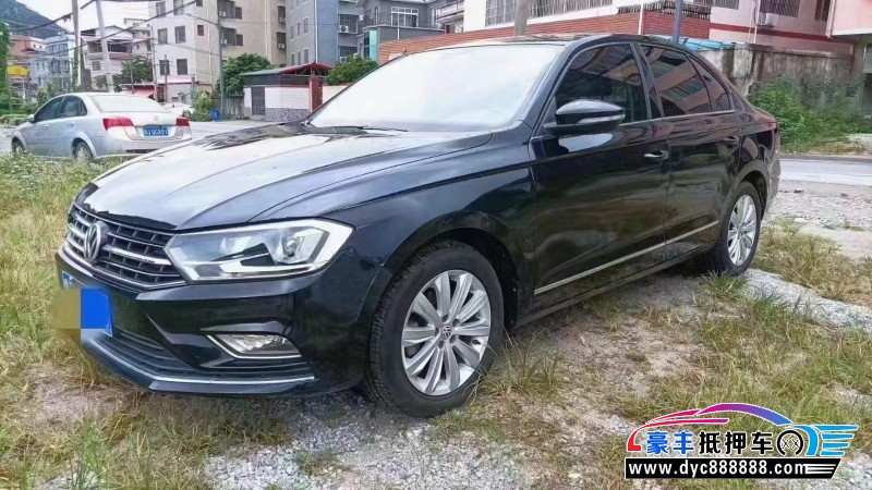 18年大众宝来轿车抵押车出售