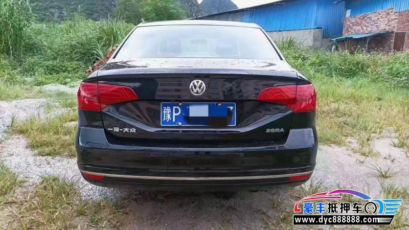 18年大众宝来轿车抵押车出售