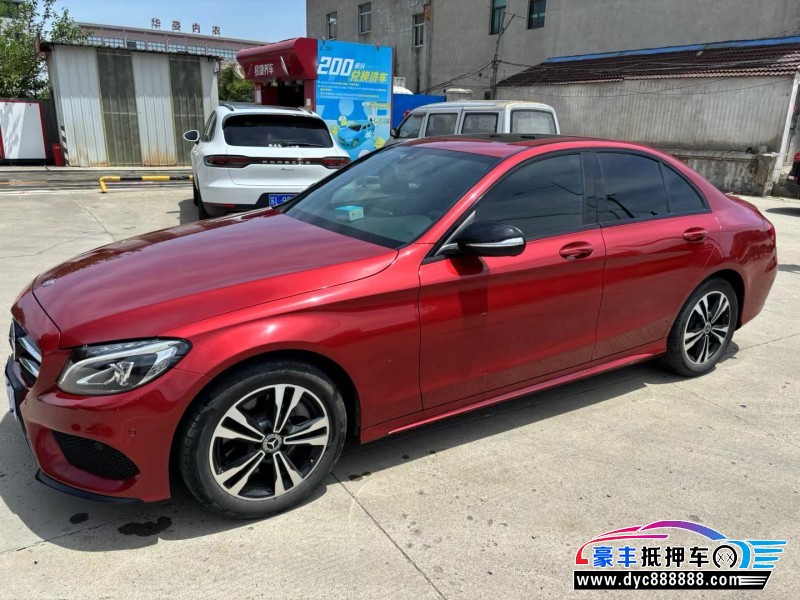 18年奔驰C轿车抵押车出售