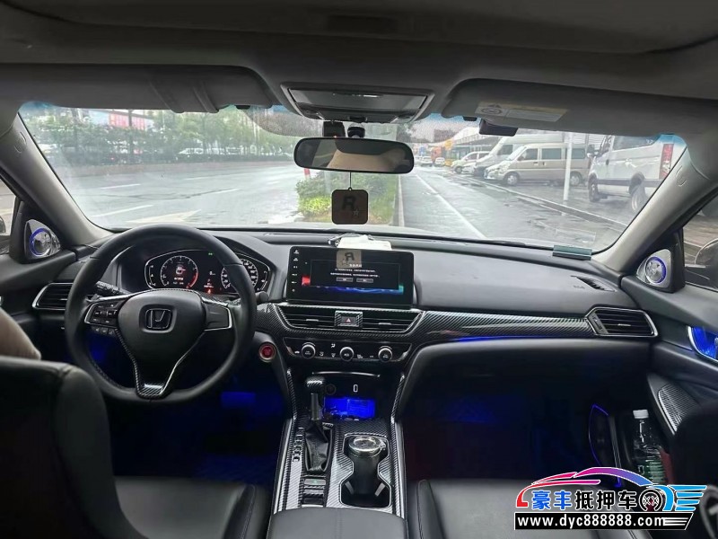 21年本田雅阁轿车抵押车出售