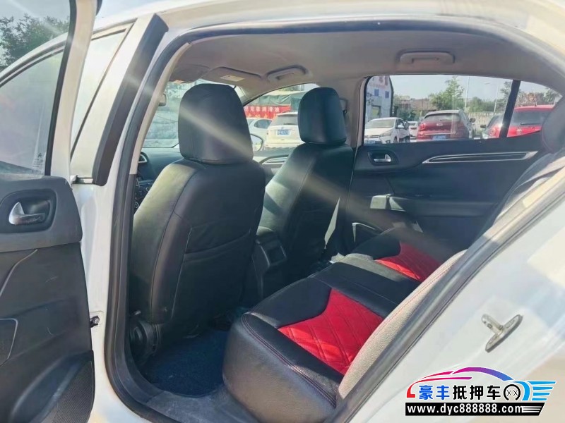 15年雪铁龙C4轿车抵押车出售