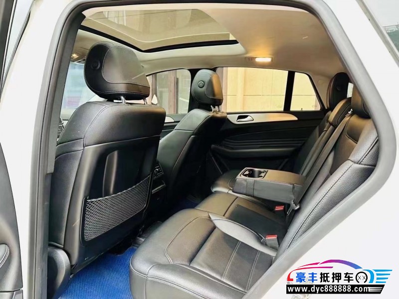 18年奔驰GLE轿车抵押车出售