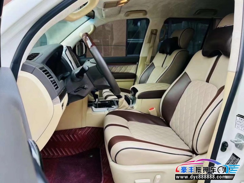 16年丰田兰德酷路泽（陆巡）轿车抵押车出售