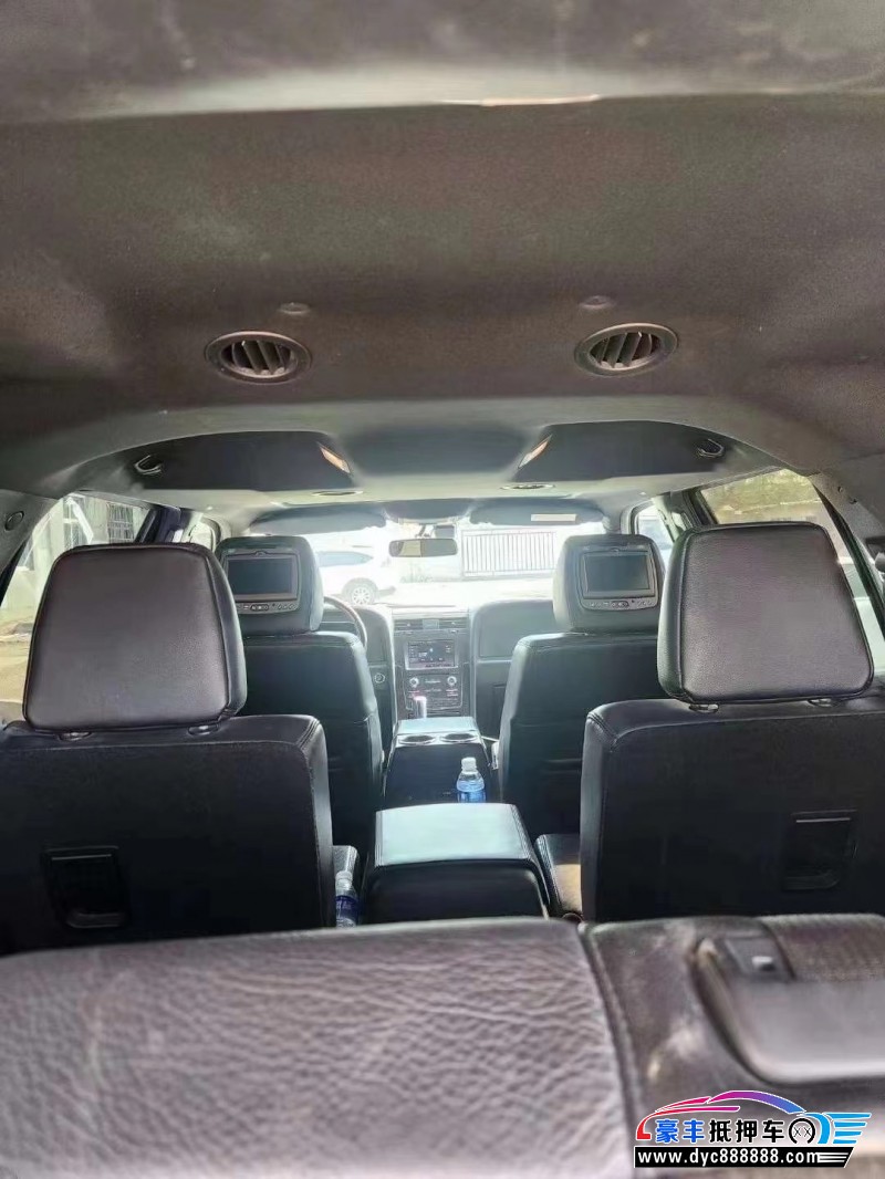 16年林肯领航员MPV抵押车出售