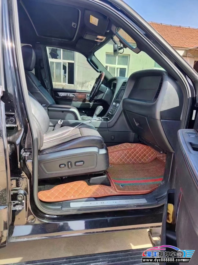 16年林肯领航员MPV抵押车出售