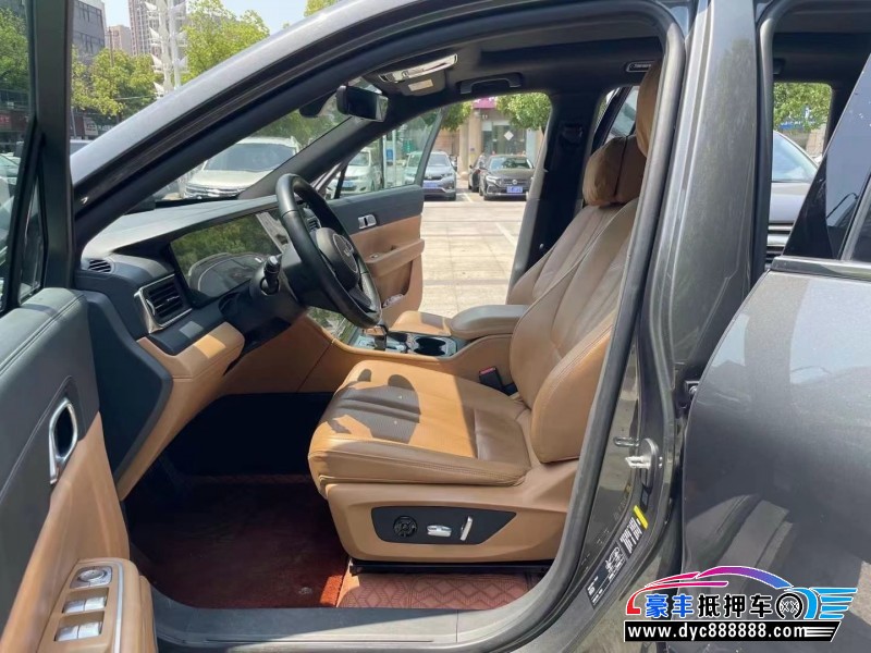 21年理想ONEMPV抵押车出售