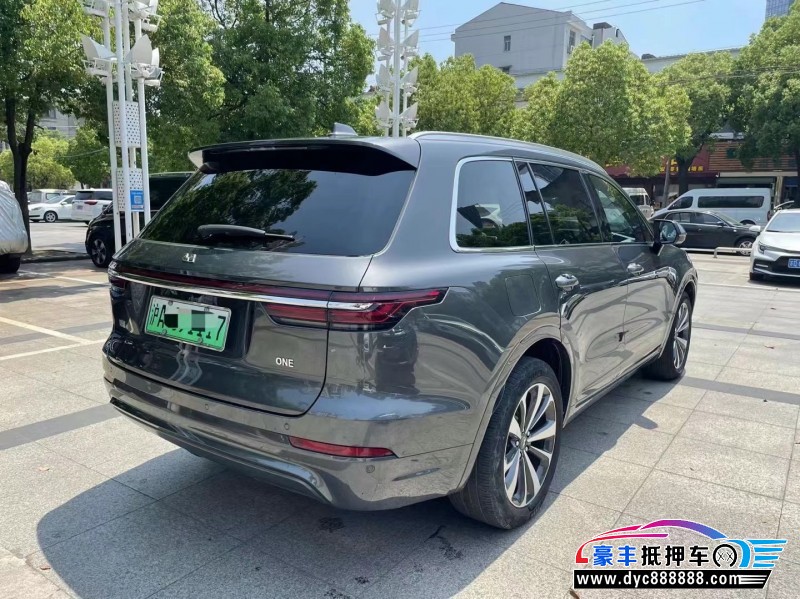 21年理想ONEMPV抵押车出售